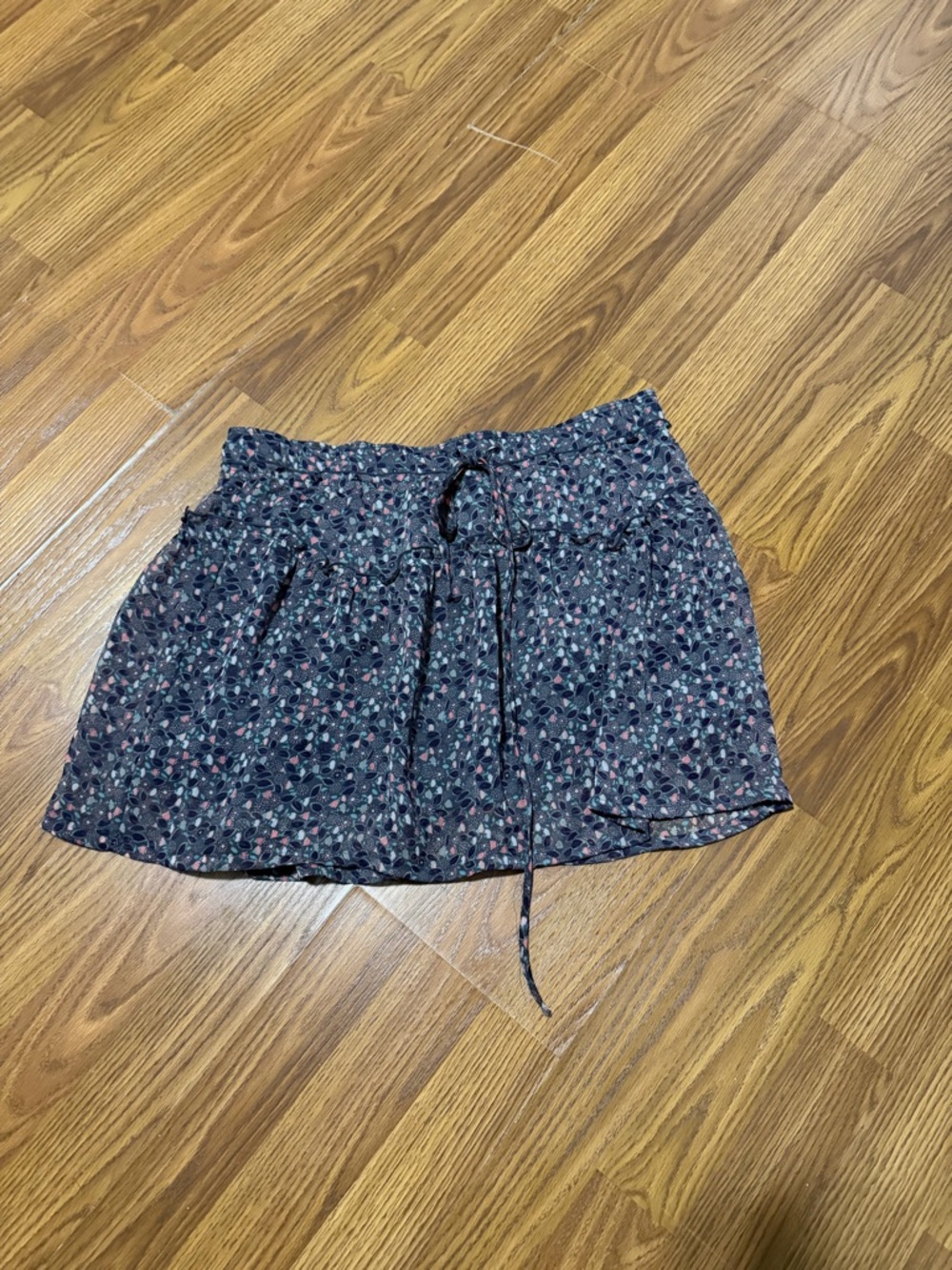 American Eagle Outfitters Chiffon Y2K Cottage-core floral ruffle mini skirt sm - Picture 2 of 8